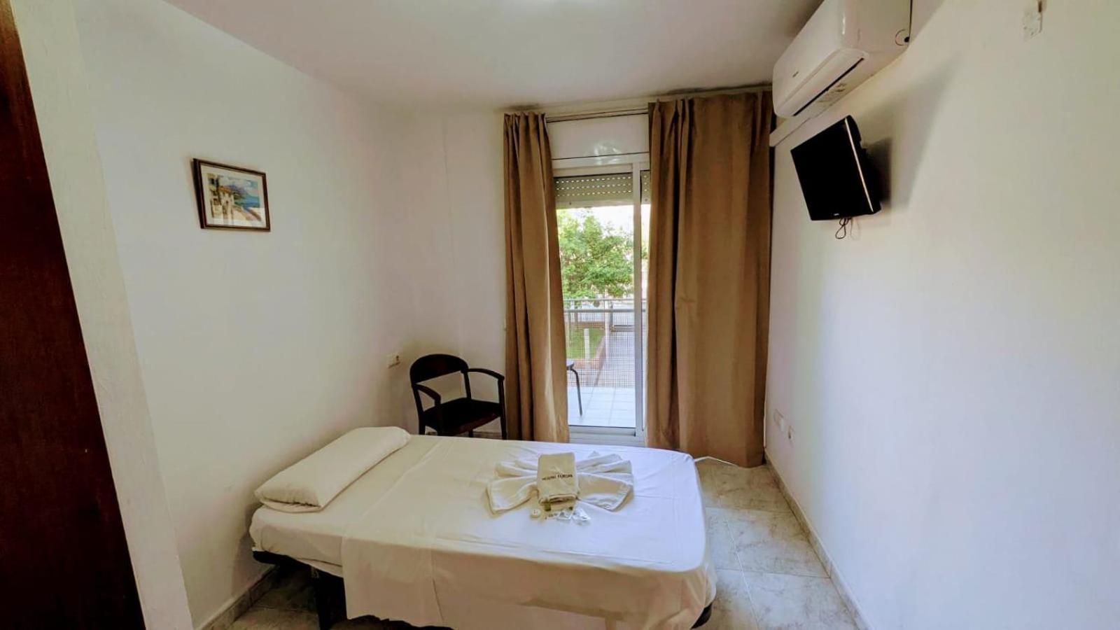 Budget Single Room,1660322226:JPEG
